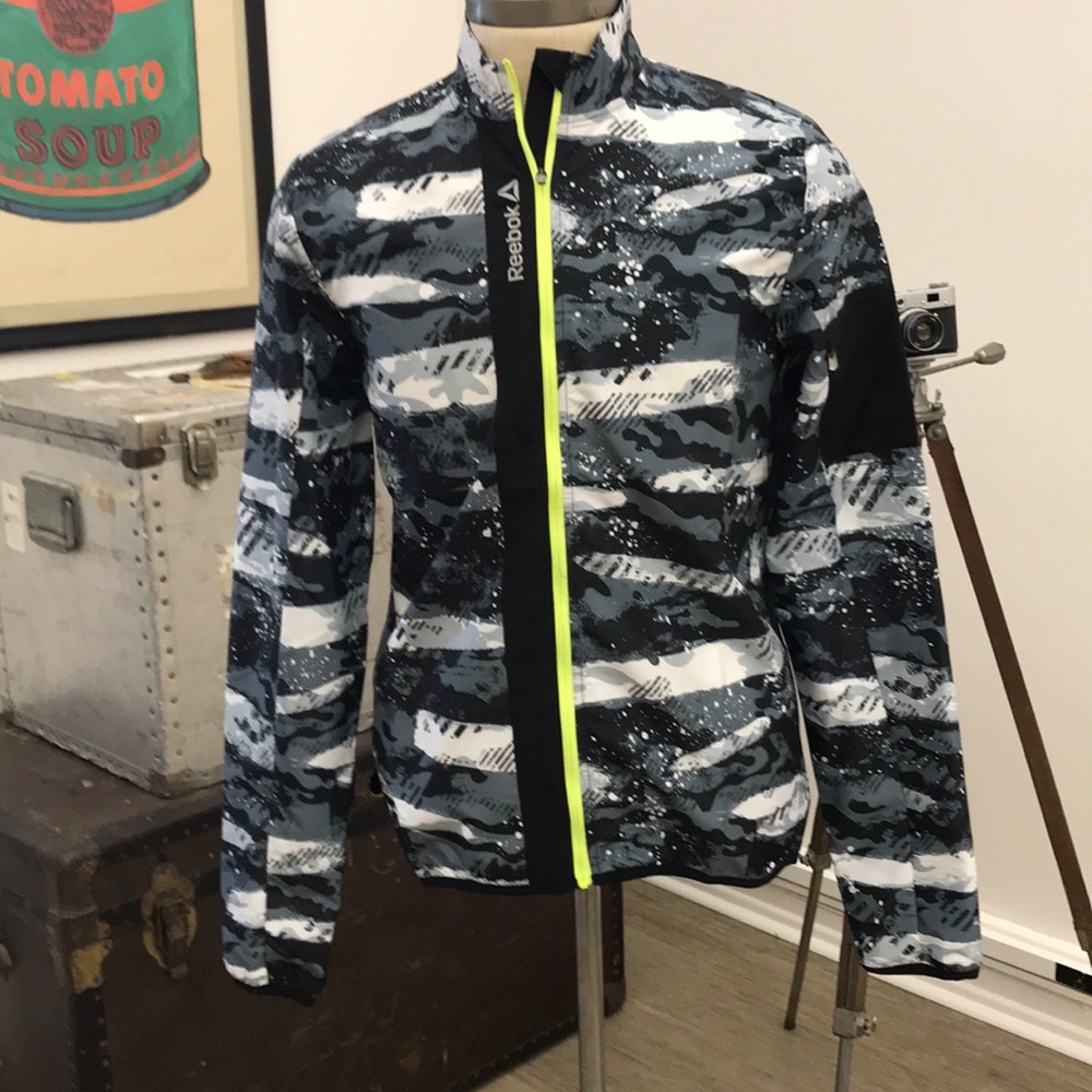 Men’s new small Reebok warmup jacket
